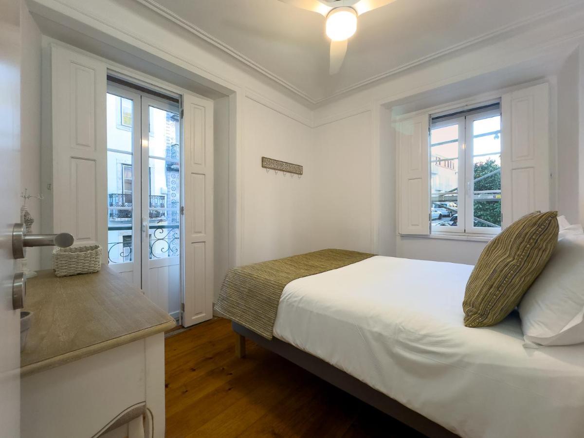 Olarias 2 Bedroom Perfect To Share Near The Castle Lisbon Exterior photo